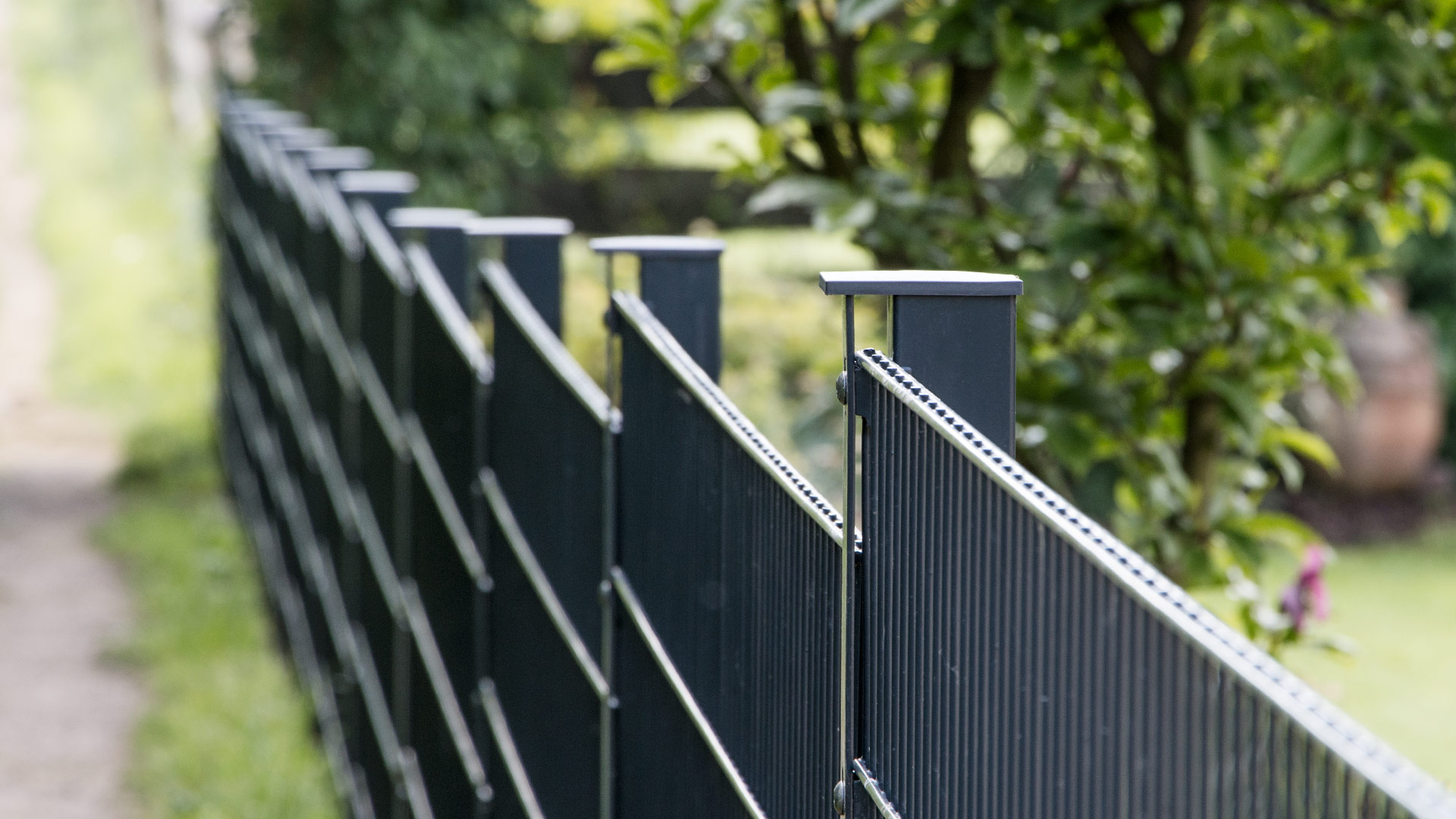 Zaunpfosten Typ VP - mit Edelstahl-Plättchen